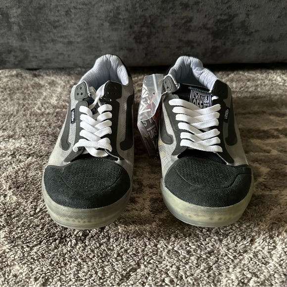 NWT Vans Ultimate Waffle UltraCush Sneakers Black Yellow Translucent Check - Picture 8 of 8